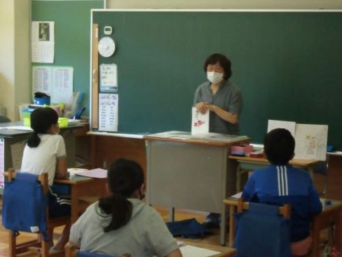 安藤聖子先生に劇についての話を語ってもらいました。
